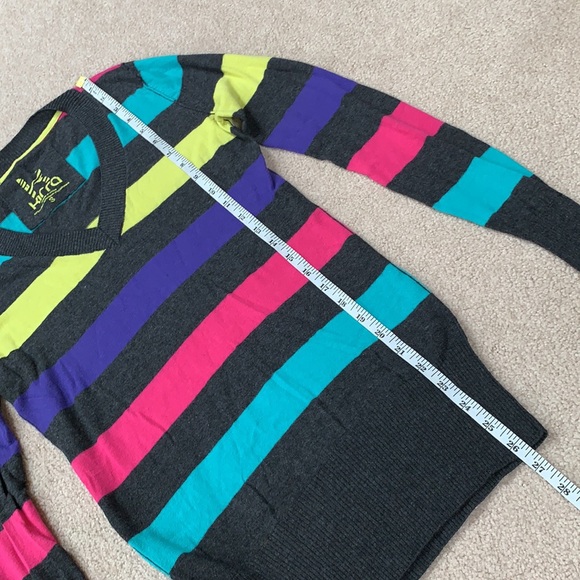 Kirra striped sweater - Picture 3 of 8